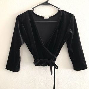 Black velvet Crop top wrap